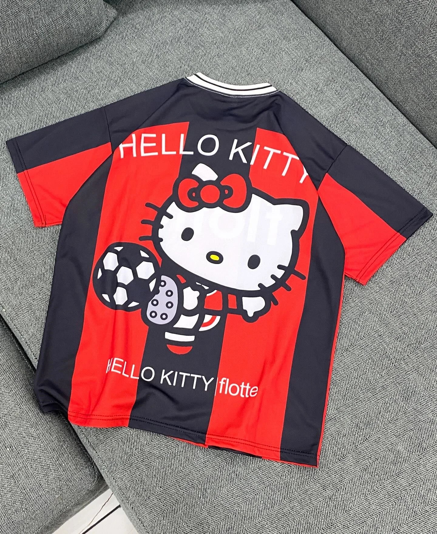 HELLO KITTY jersey